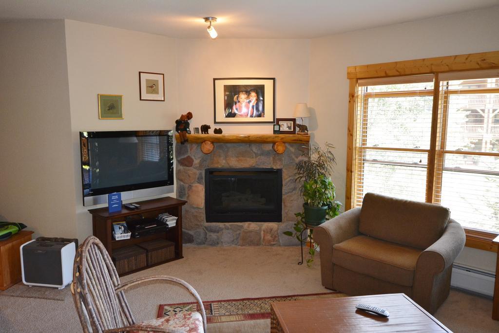 Tenderfoot Lodge Keystone Room photo